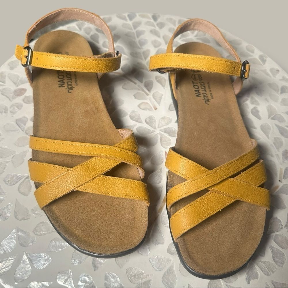 NEW NAOT Patricia Leather Women’s Sandal in Marigold Size 40 EU - Picture 6 of 16